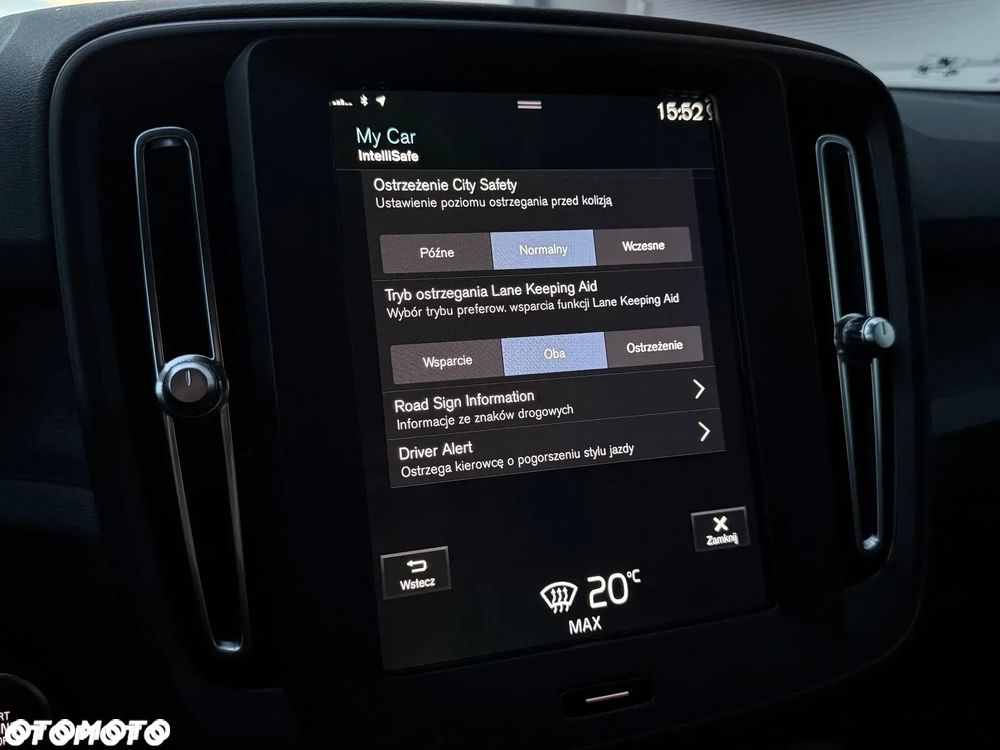 Volvo XC 40 T2 Plus Dark - 11