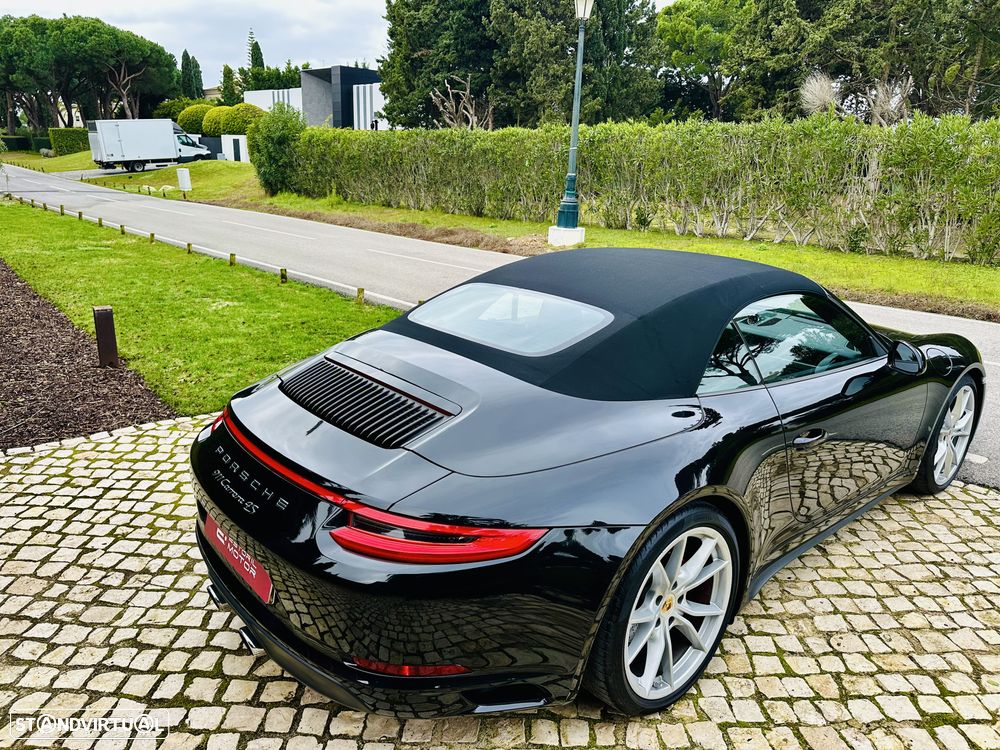 Porsche 911 Série F - 13