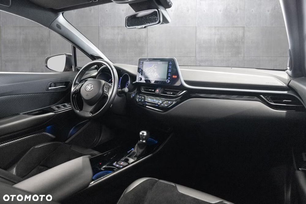 Toyota C-HR Lounge - 20