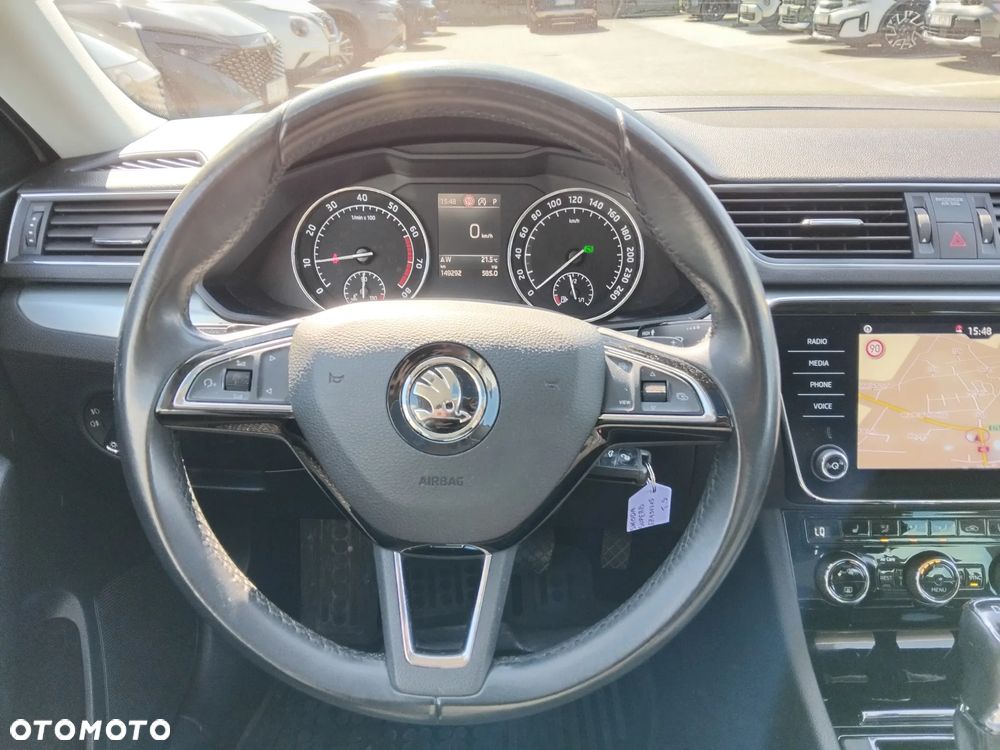 Skoda Superb 1.5 TSI Style DSG - 8