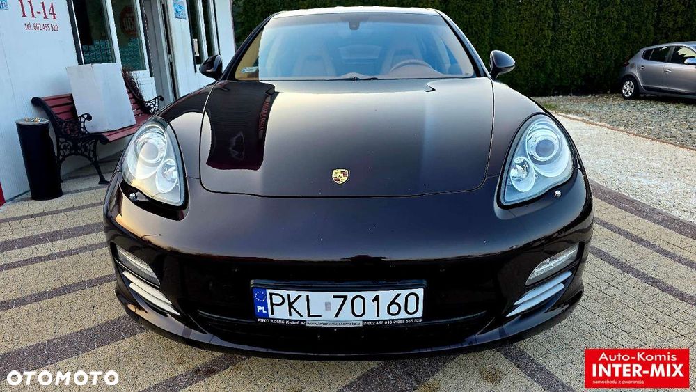Porsche Panamera - 4