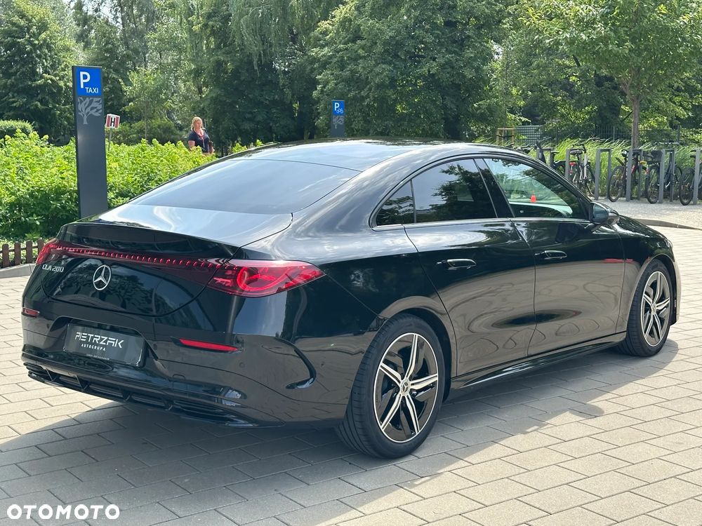 Mercedes-Benz CLA 200 mHEV 8G-DCT - 7