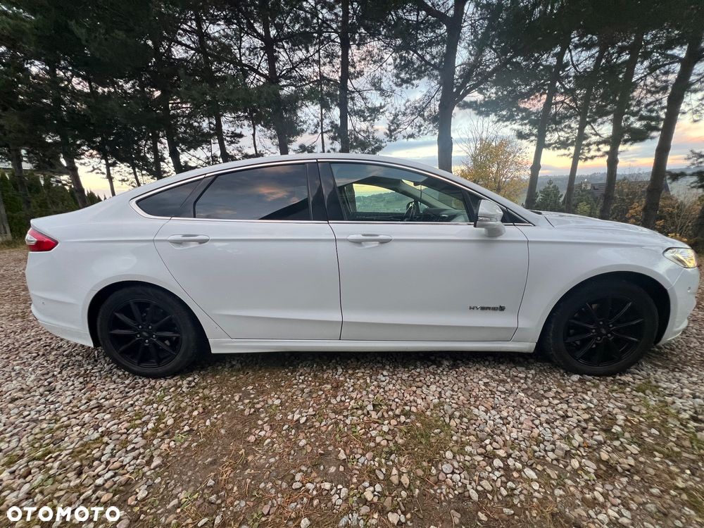 Ford Mondeo - 8