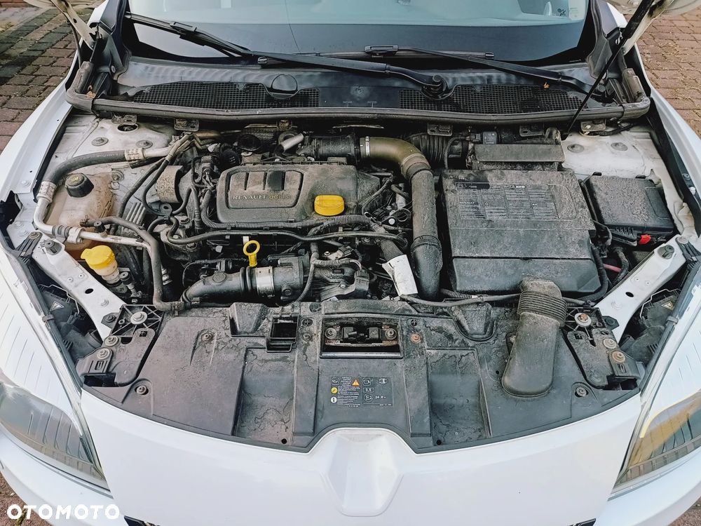 Renault Megane ENERGY dCi 130 Start & Stop Bose Edition - 11