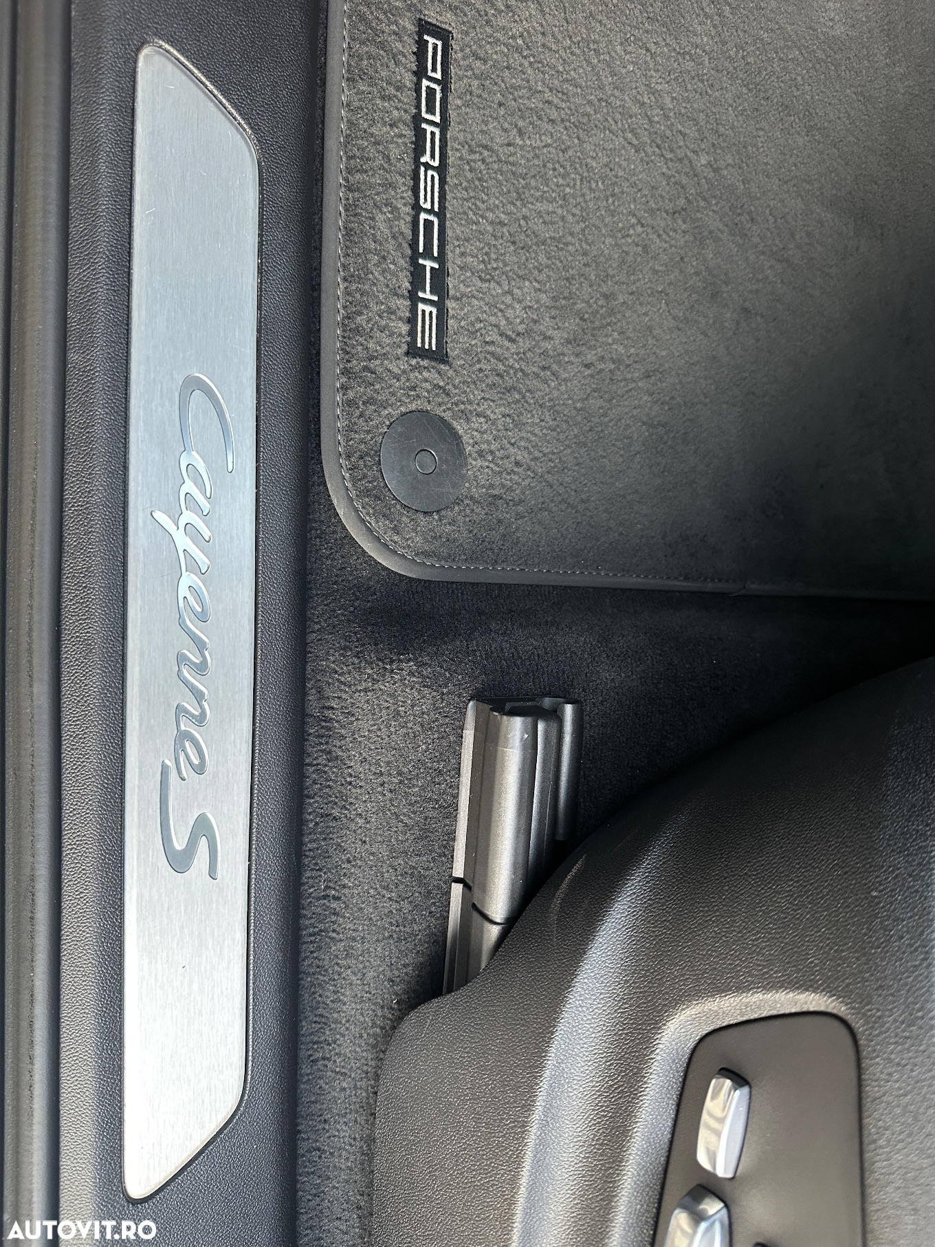Porsche Cayenne - 29