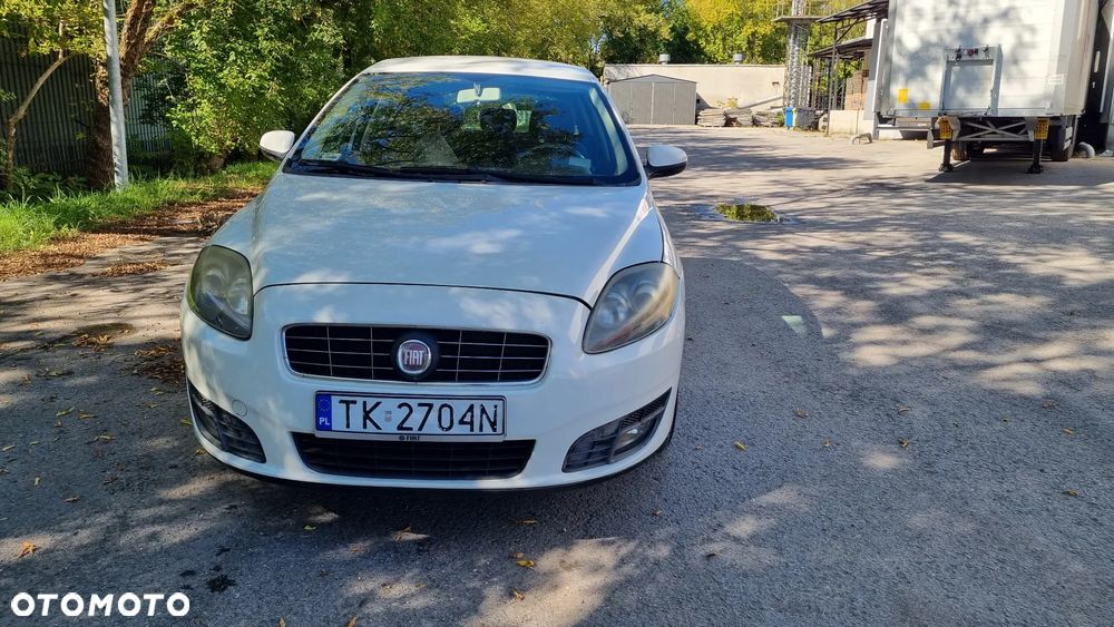 Fiat Croma ver-1-9jtd-dynamic - 16