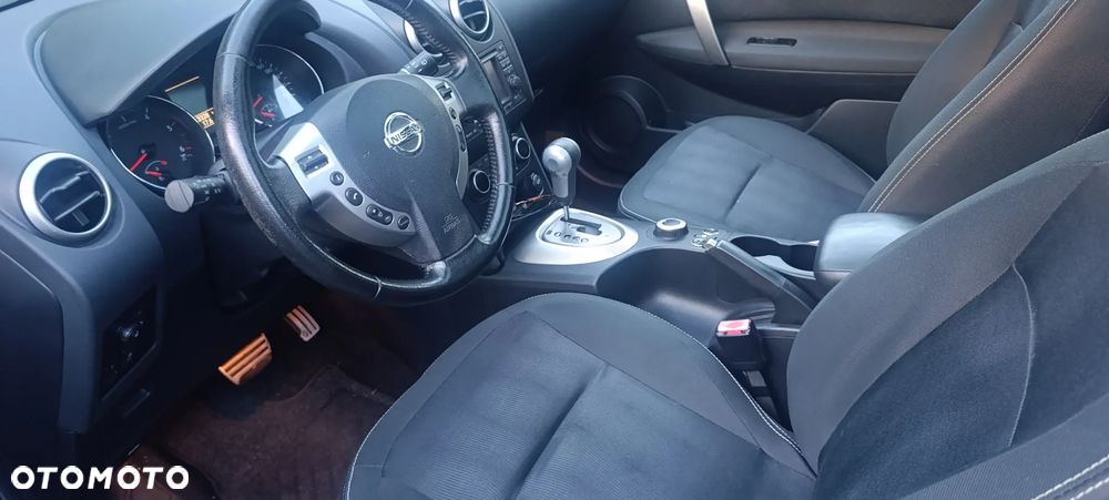 Nissan Qashqai 2.0 dCi 4x4 Tekna EU5 - 17