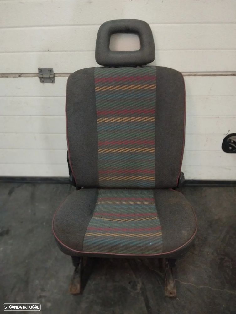 CONJUNTO DE BANCOS FRENTE RENAULT EXPRESS / SUPER 5 - 2