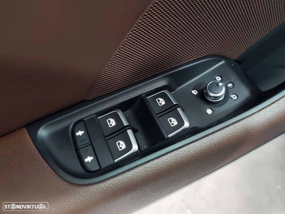 Audi A3 Sportback 1.0 TFSI Design S tronic - 29