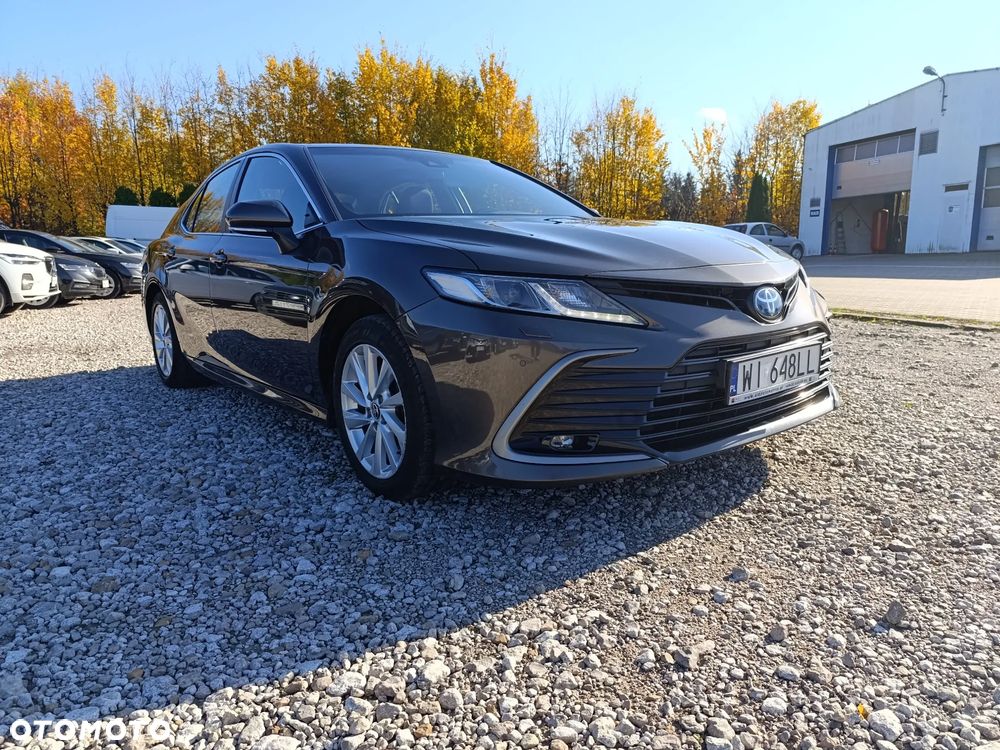 Toyota Camry 2.5 Hybrid Comfort CVT - 6
