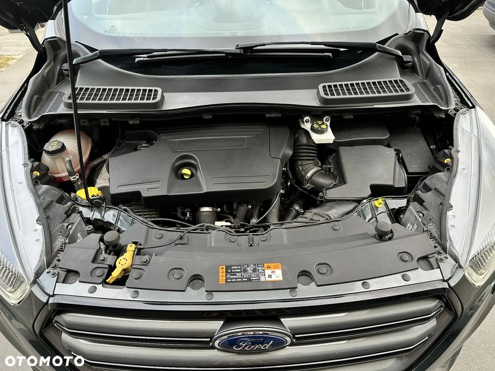 Ford Kuga 2.0 TDCi 4x4 ST-Line - 10