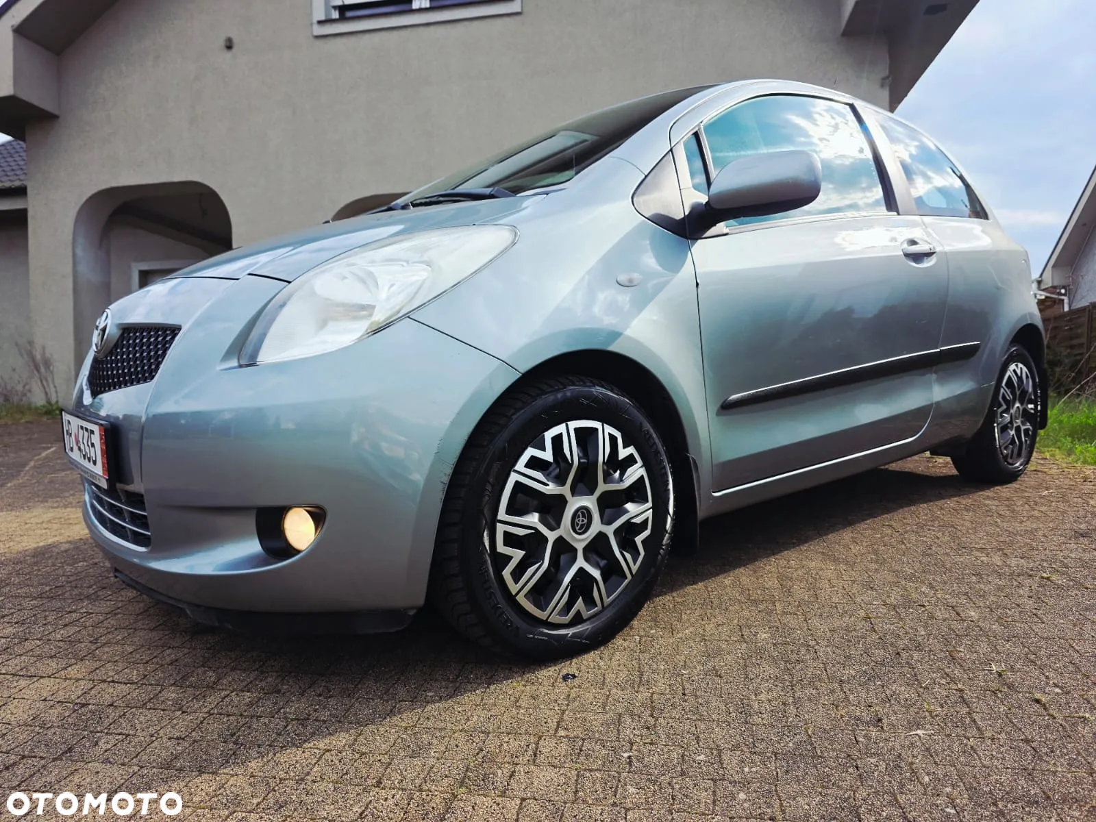 Toyota Yaris 1.33 VVT-i Multi Mode Executive - 27