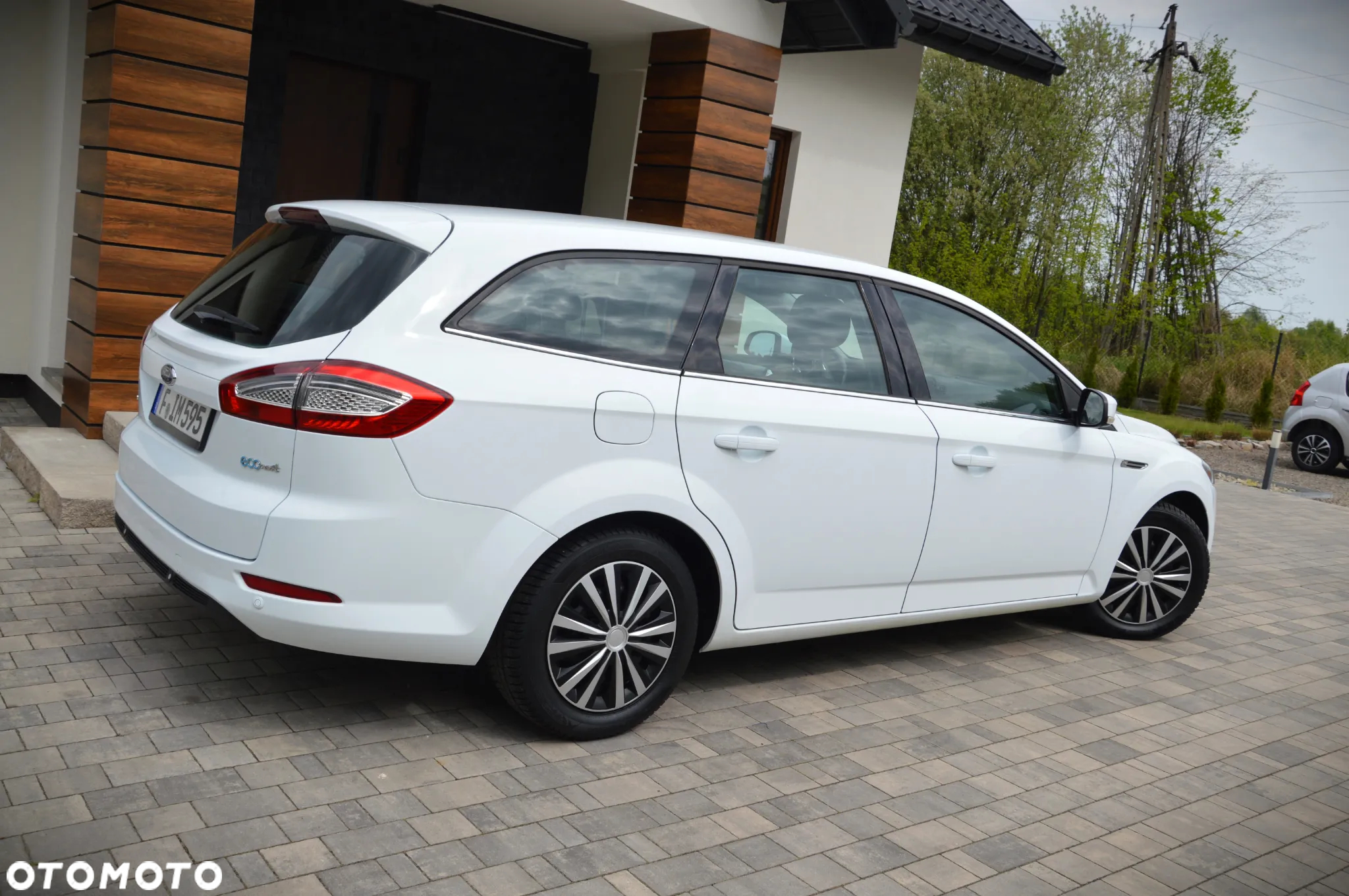 Ford Mondeo 1.6 TDCi Ambiente Plus - 8