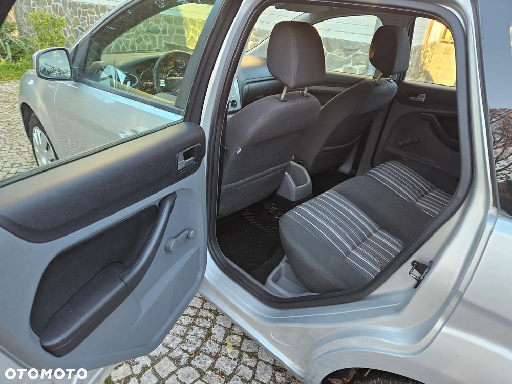 Ford Focus SW 1.6 TDCi Silver X - 9