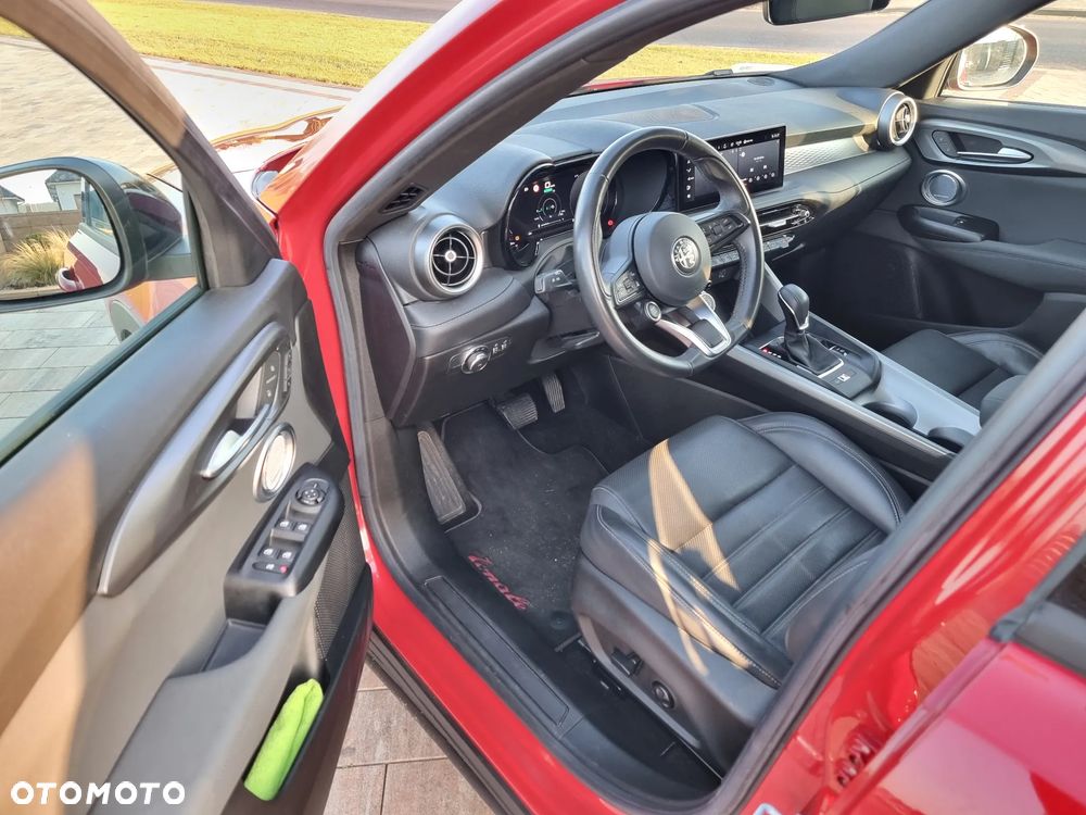 Alfa Romeo Tonale 1.5 T4 GSE mHEV Edizione Speciale DCT - 9