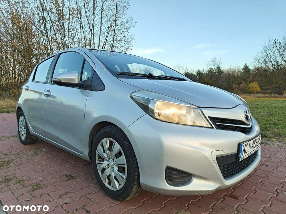 Toyota Yaris - 7