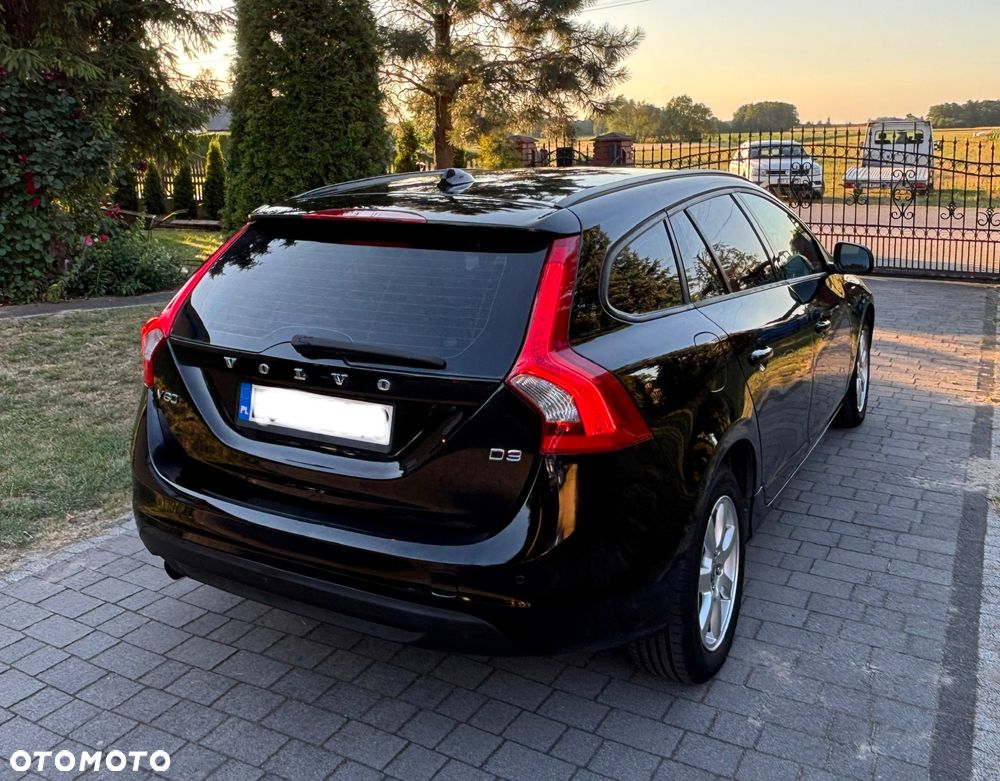 Volvo V60 D4 Business Edition - 5