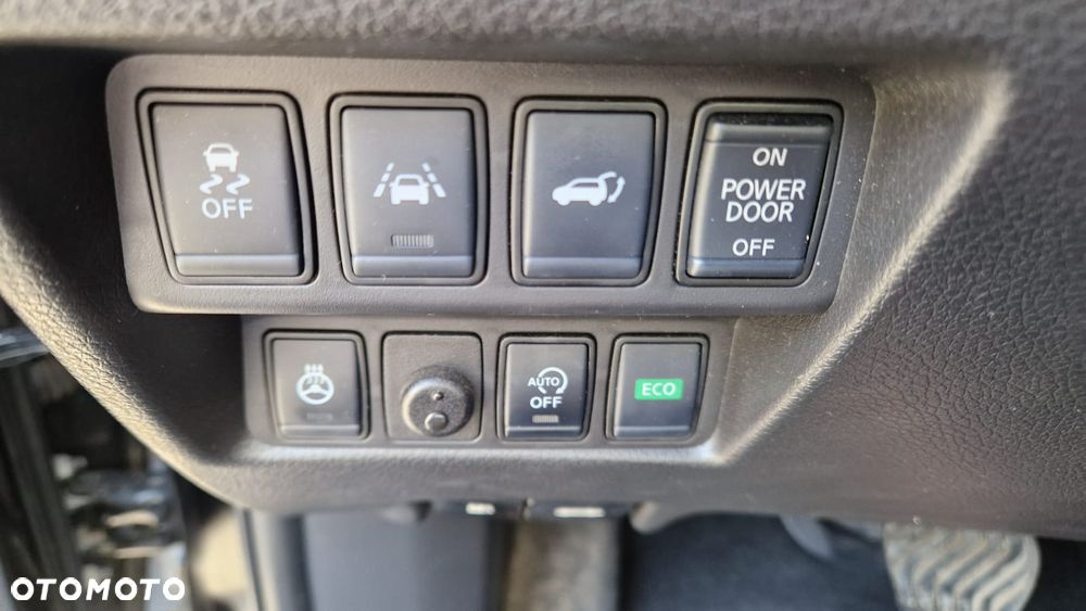 Nissan X-Trail 1.3 DIG-T Tekna 2WD DCT - 32