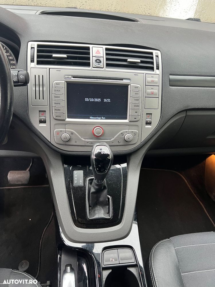 Ford Kuga 2.0 TDCi 4WD Powershift Titanium - 8