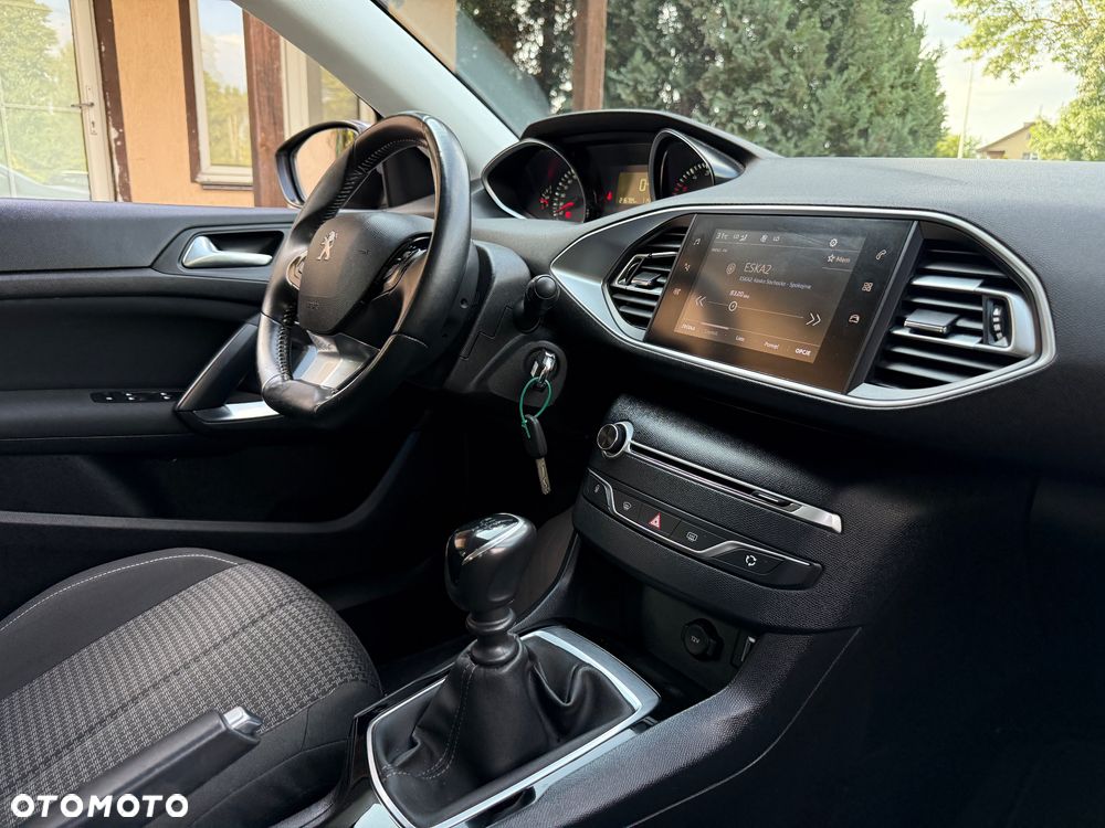 Peugeot 308 - 21