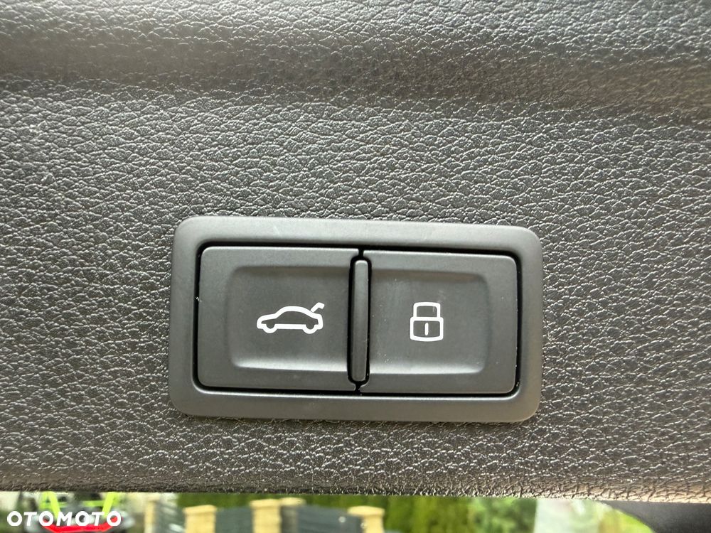 Audi Q3 35 TFSI mHEV S-Line S tronic - 19