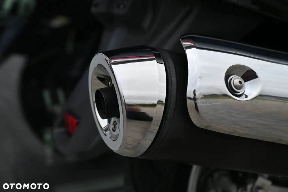 Suzuki Burgman - 36