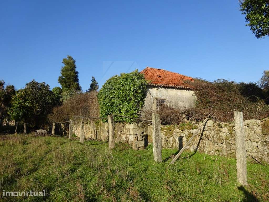 Casa Senhorial, com fachada Secular