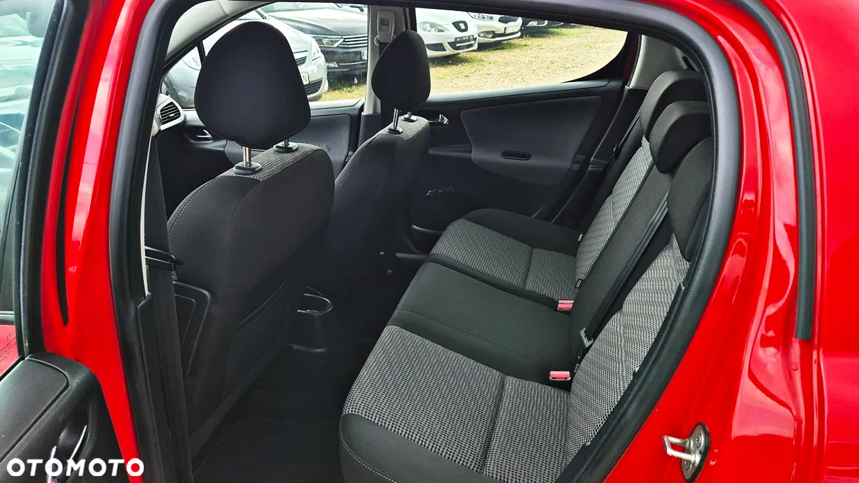 Peugeot 207 120 Automatik Premium - 30
