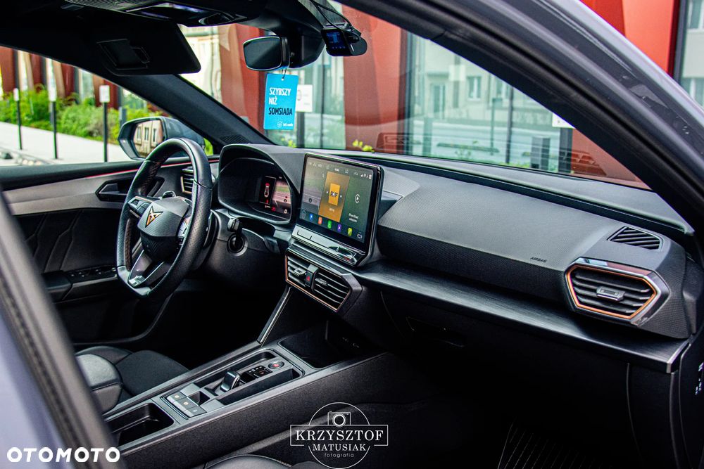 Cupra Leon 2.0 TSI DSG - 32