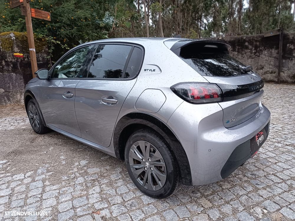 Peugeot e-208 50 kWh Style - 3
