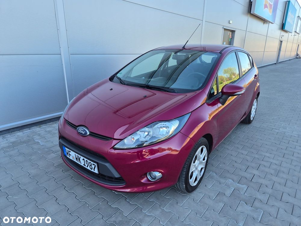 Ford Fiesta 1.25 Celebration - 16