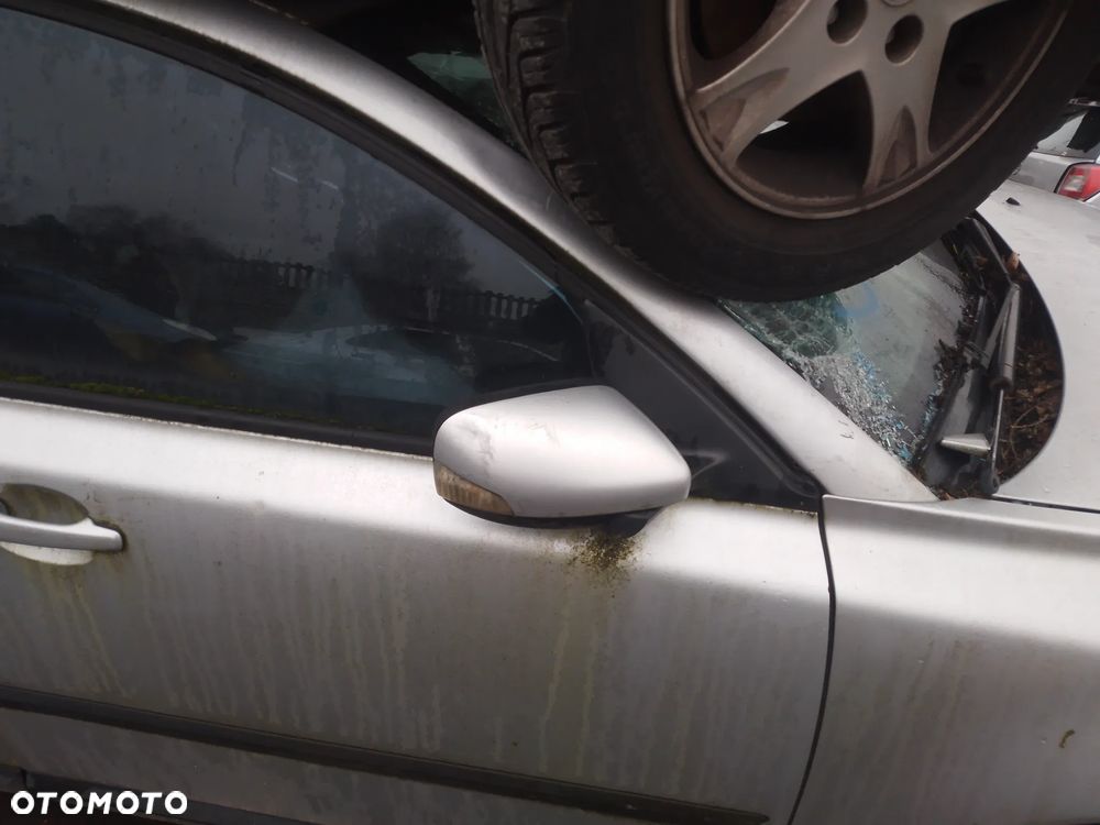 VOLVO S40 II 03-07 2.0 D 4204 T  STEROWNIK SILNIKA - 12