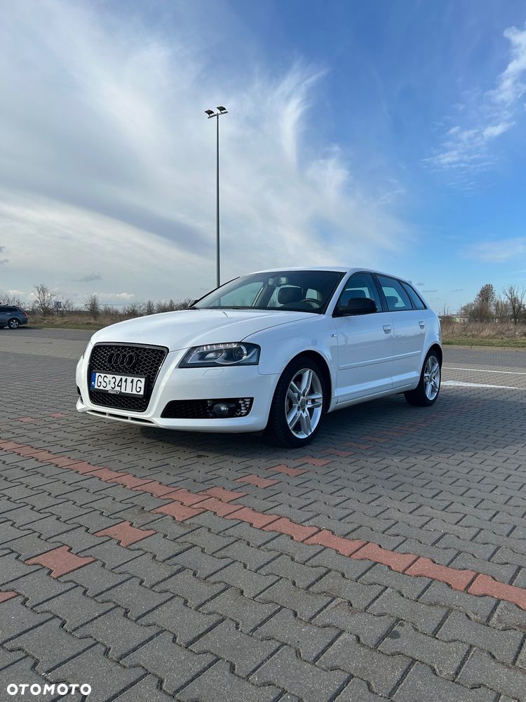 Audi A3 Sportback 2.0 TDI DPF Attraction - 2