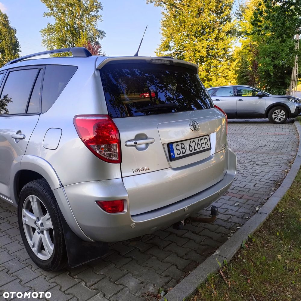 Toyota RAV4 2.2 D-4D X - 14