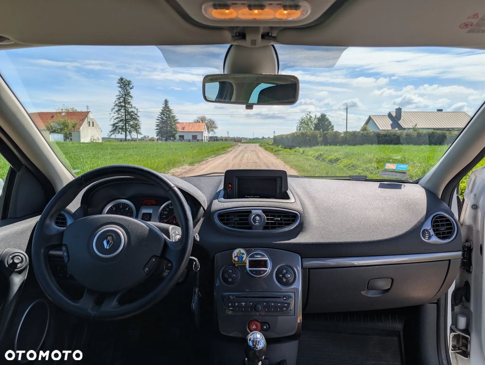 Renault Clio 1.5 dCi Dynamique - 11