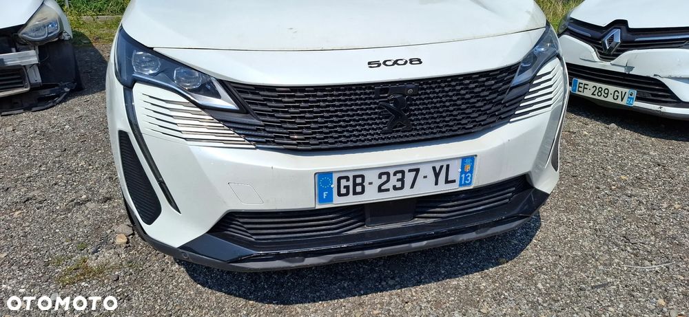 Peugeot 5008 PureTech 130 EAT8 Stop & Start GT - 6
