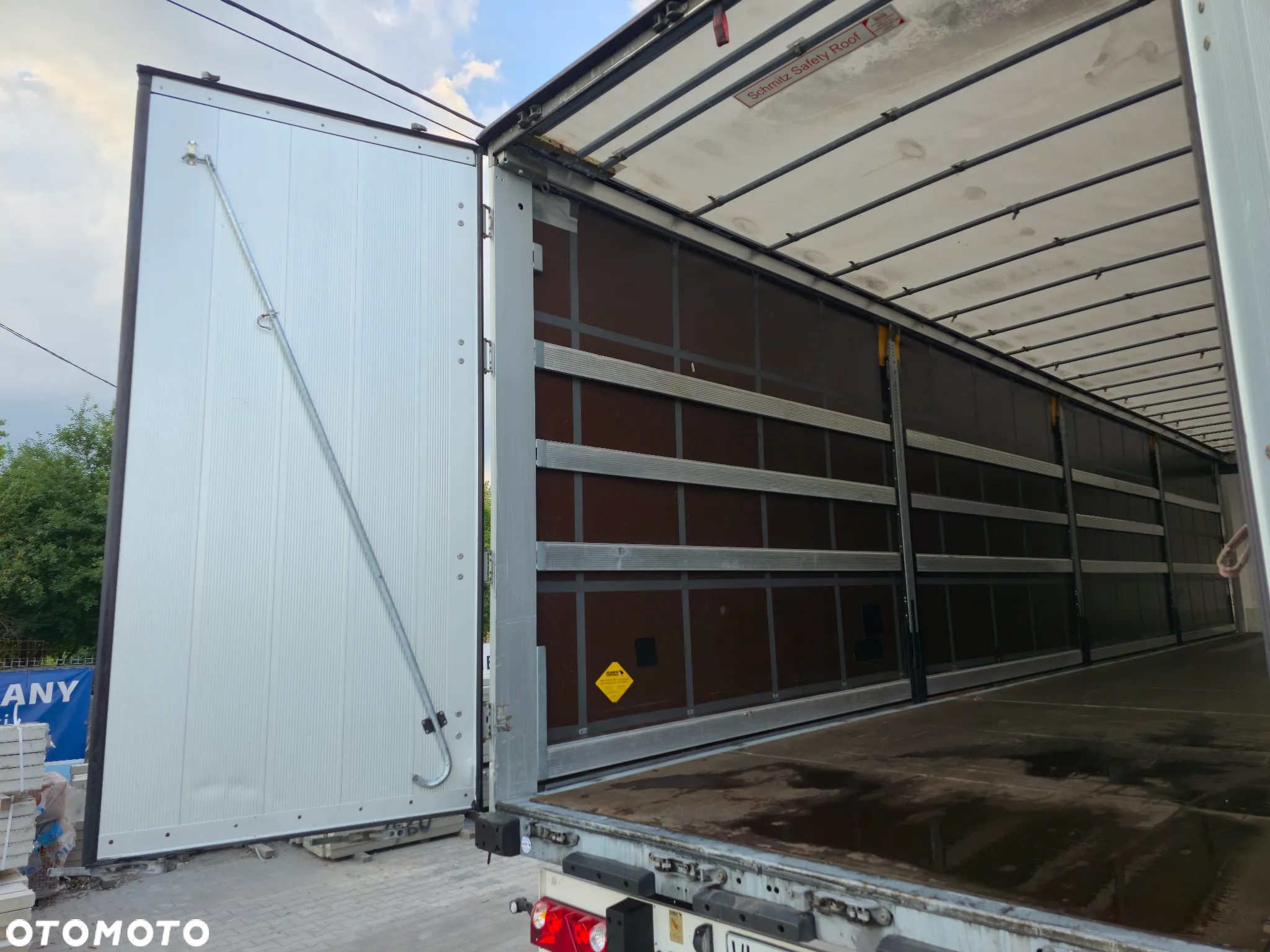 Schmitz Cargobull SCS 24/L podnoszona Oś/Paleciara/Firanka Kod XL - 23