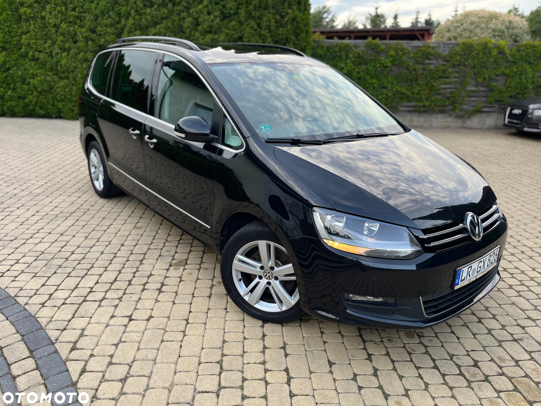 Volkswagen Sharan 2.0 TDI DSG Comfortline United - 4