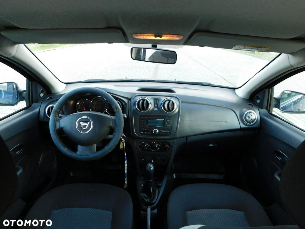 Dacia Sandero - 7
