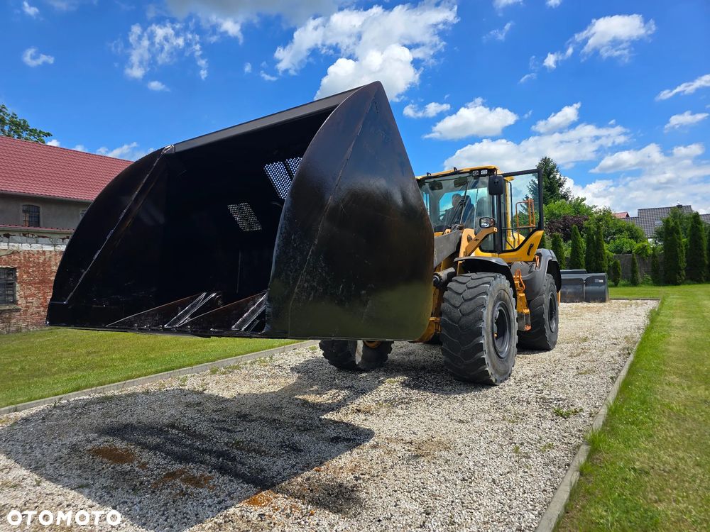 Volvo L120H - 24