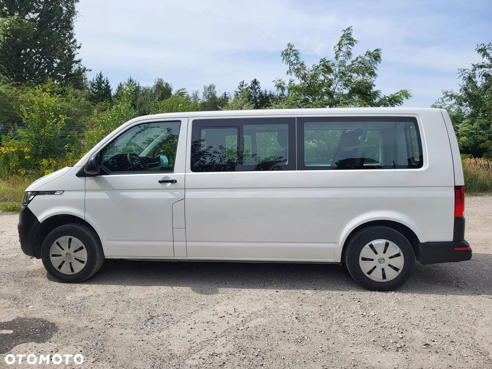 Volkswagen Transporter Kombi L2H1 - 11