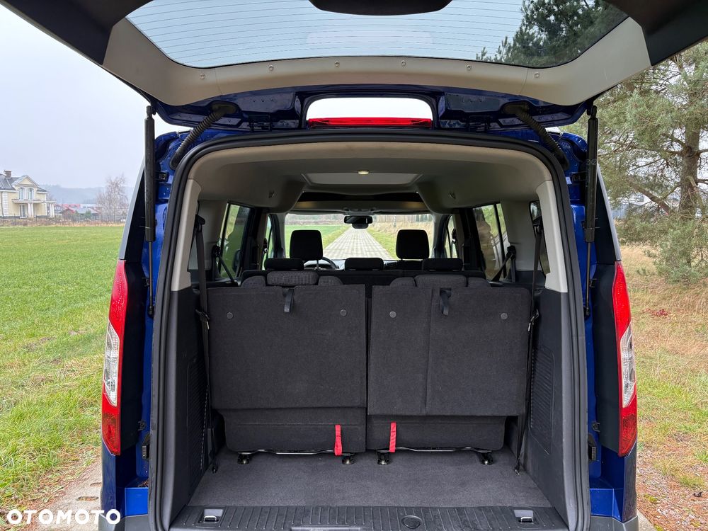 Ford Tourneo Connect Grand - 8