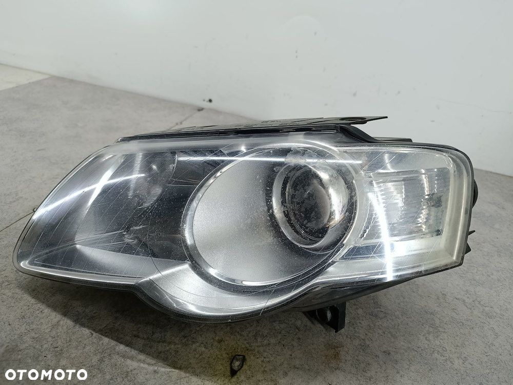 LAMPA PRZÓD LEWA VW PASSAT B6 3C0941005Q 1EL247014-11  HELLA - 4