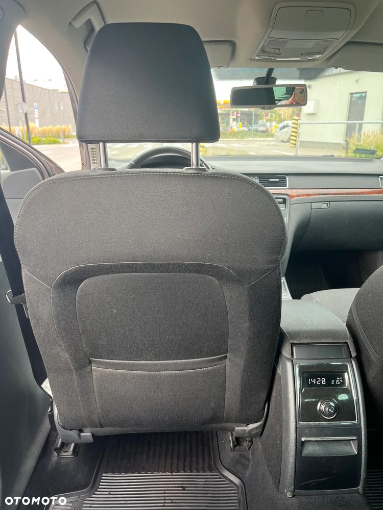 Skoda Superb 2.0 TDI Elegance - 17