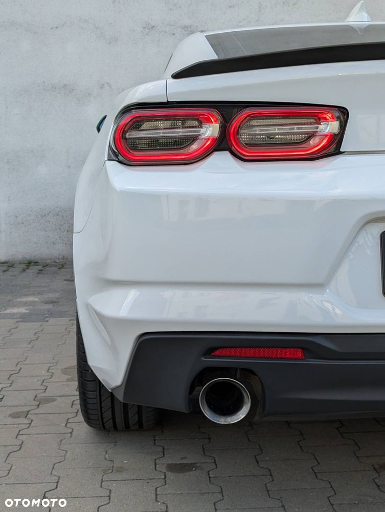 Chevrolet Camaro - 33