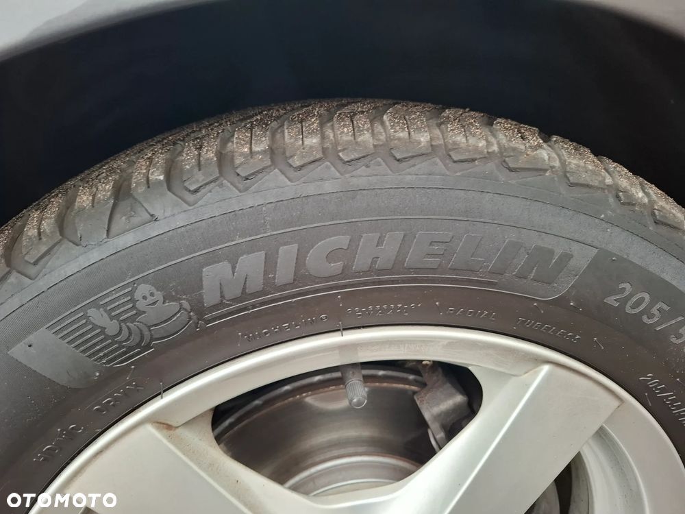 Opel Astra 1.8 Innovation - 30