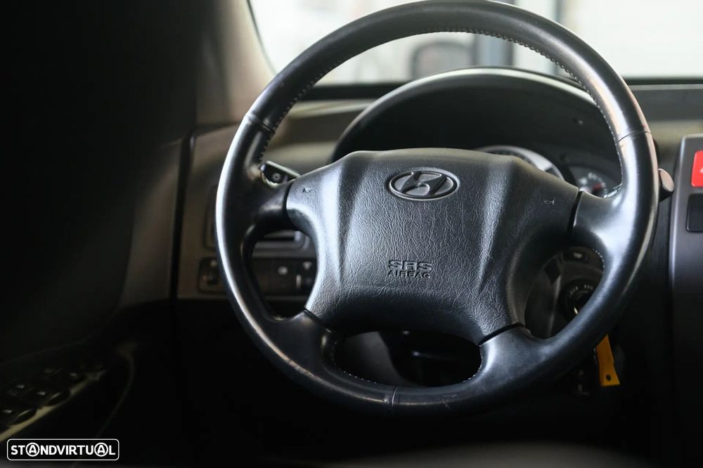 Hyundai Tucson 2.0 2WD GLS - 42