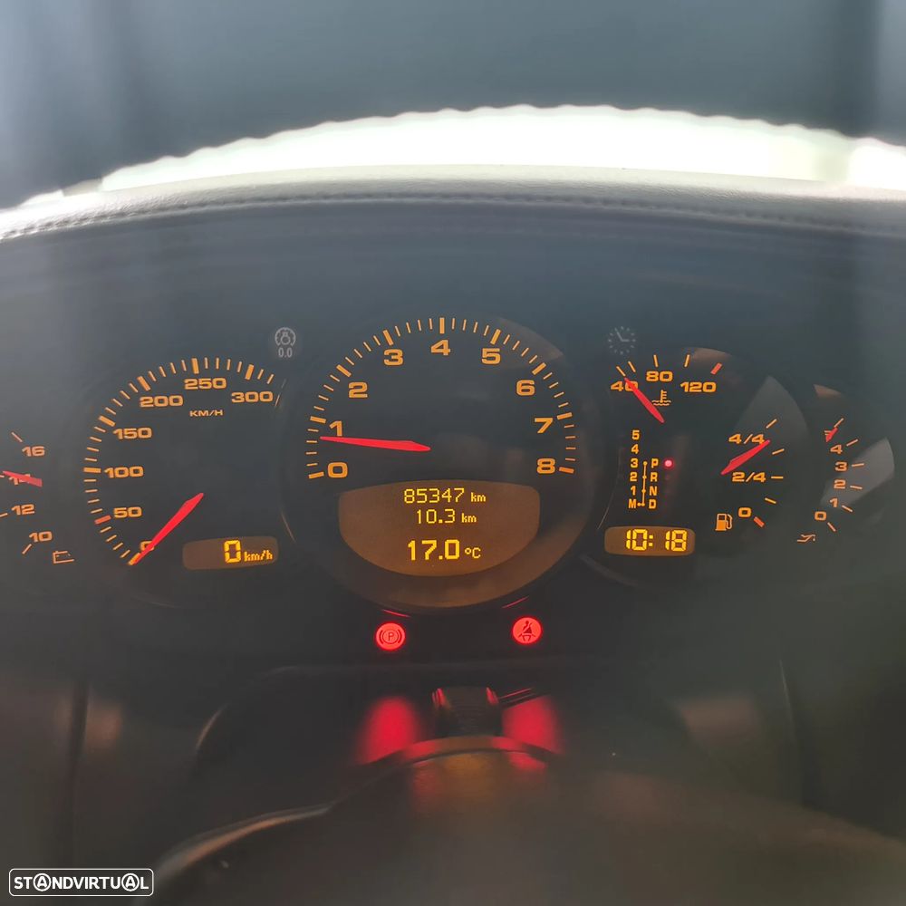 Porsche 911 (996) - 6