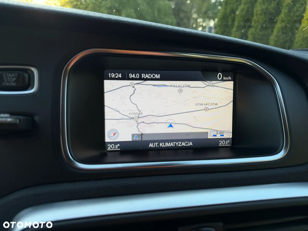 Volvo V40 D2 Momentum - 26