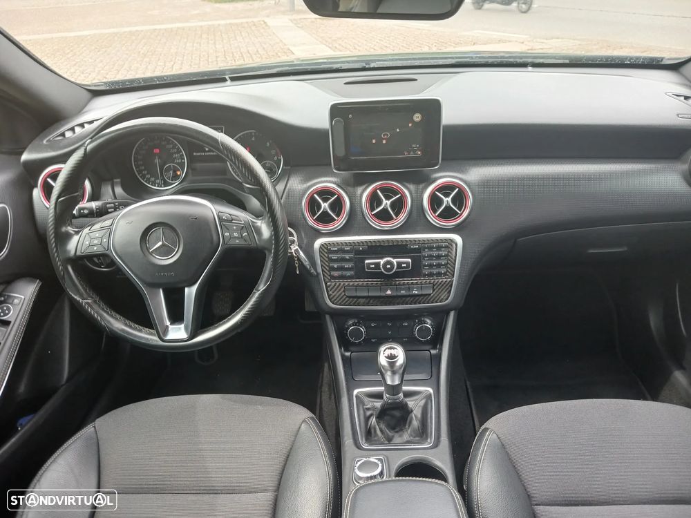 Mercedes-Benz A 180 CDI AMG Line - 36